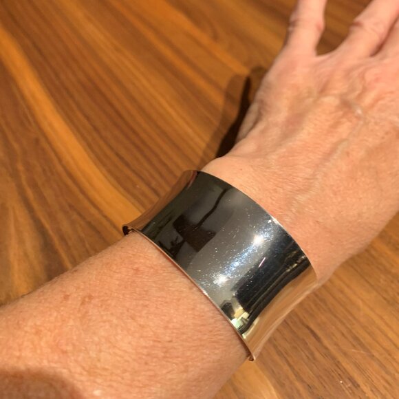 Solid 925 sterling silver Skull and Rose ring, new, matte finish, adjustable - Picture 11 of 16